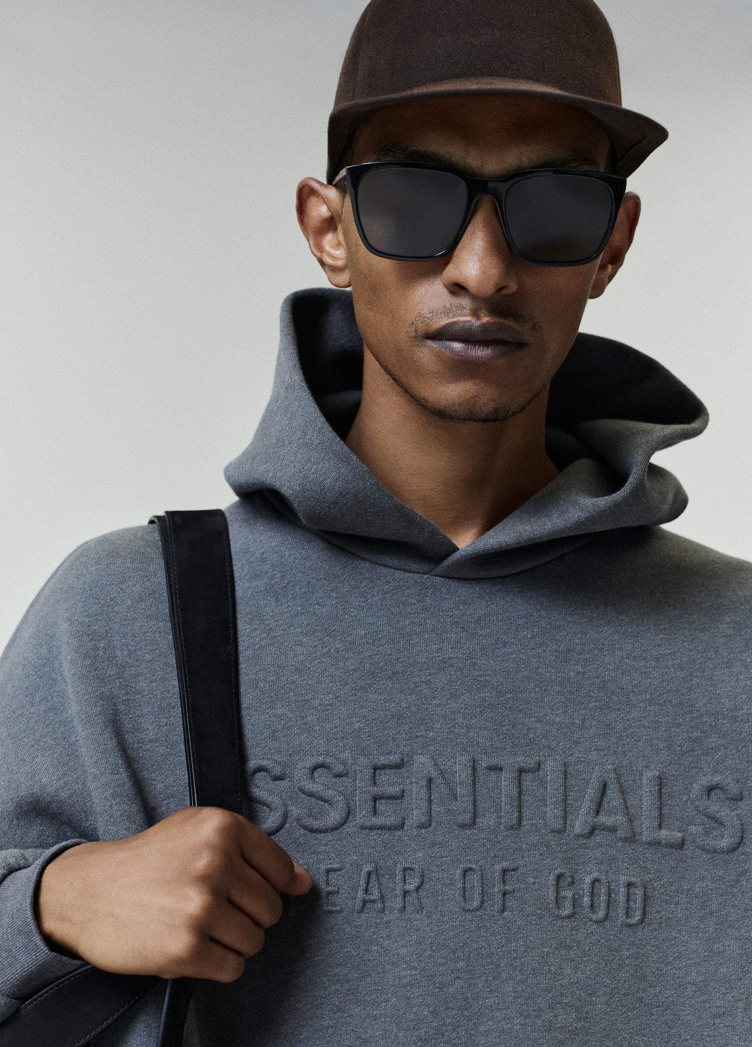 Embossed FW26 90s Relaxed Hoodie – Fear of God