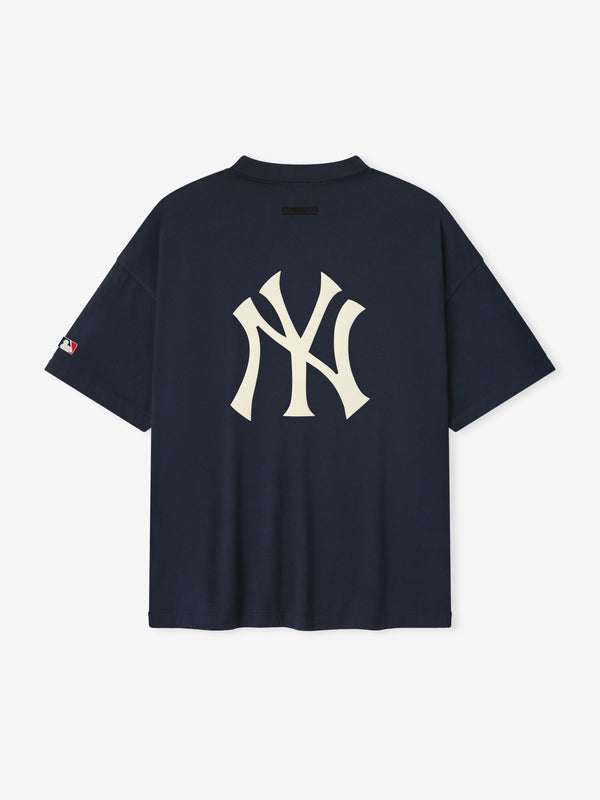 Yankees 90s Tee