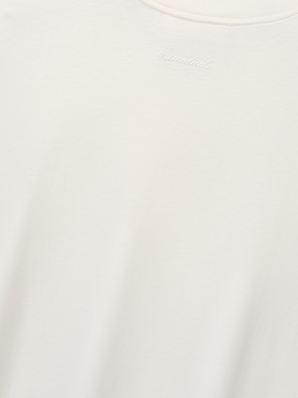 Plain white t-shirt with a round neckline