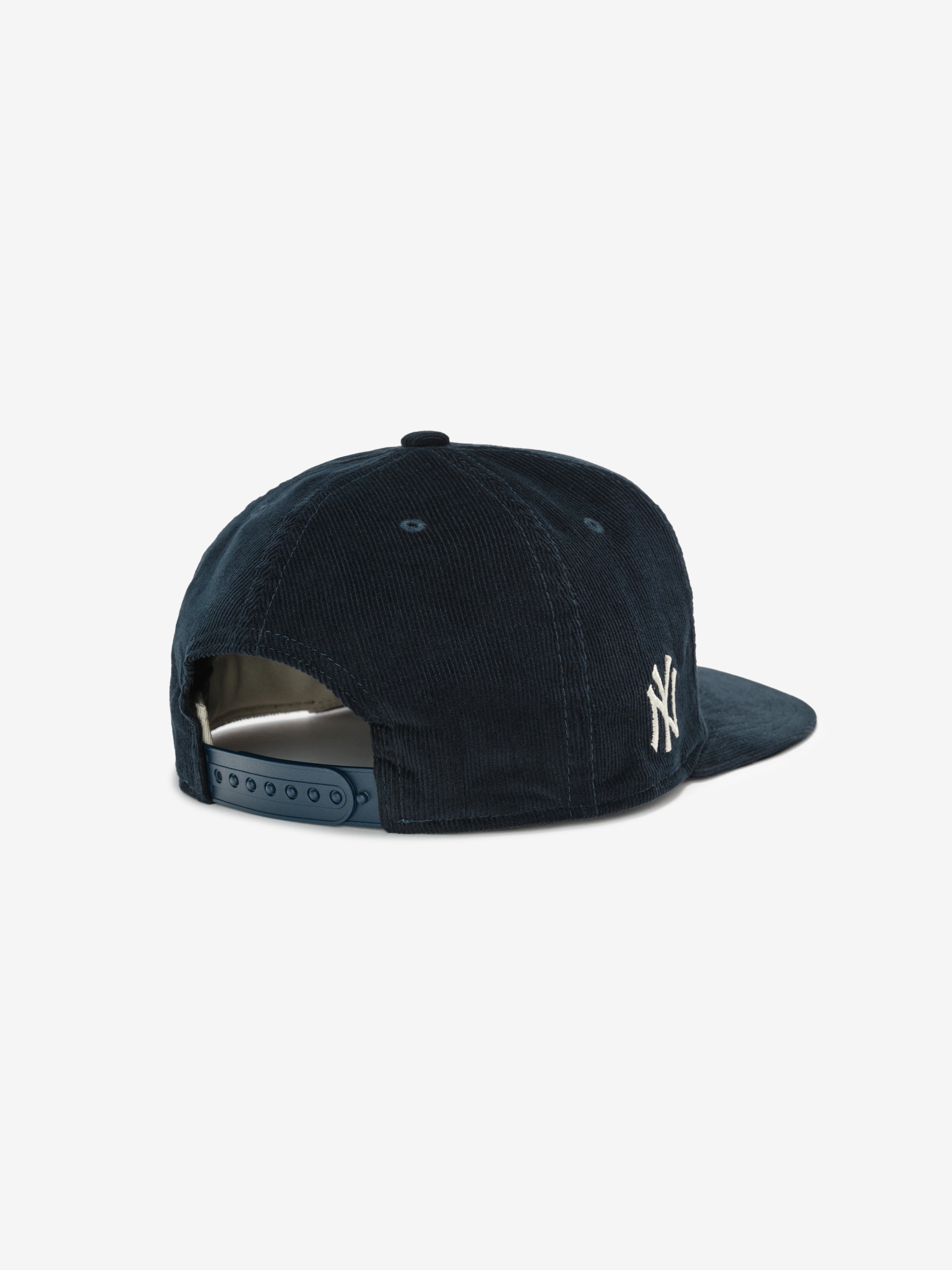 New Era 19TWENTY Essentials Yankees Snapback Cap