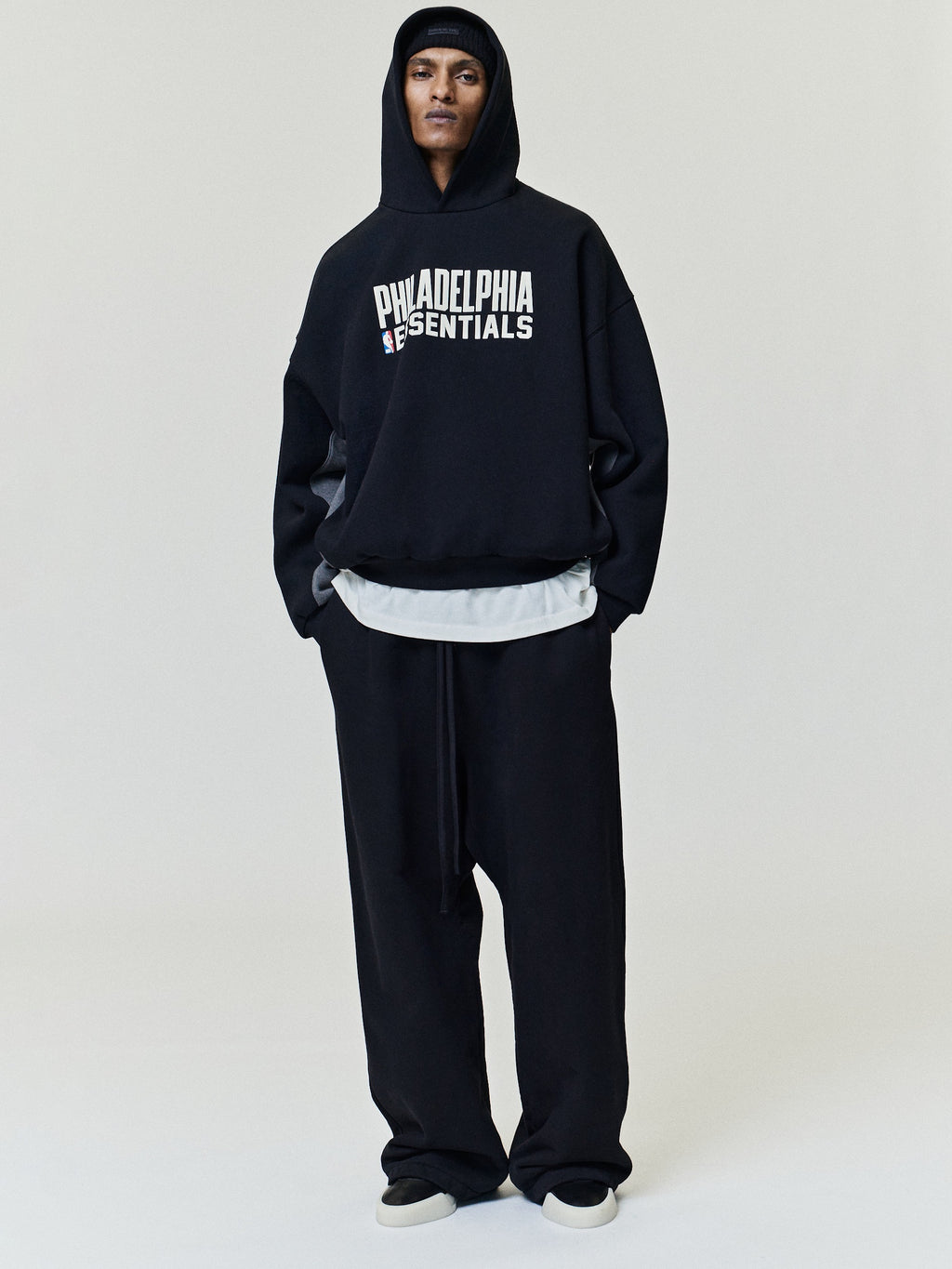 Sixers 90s Relaxed Hoodie