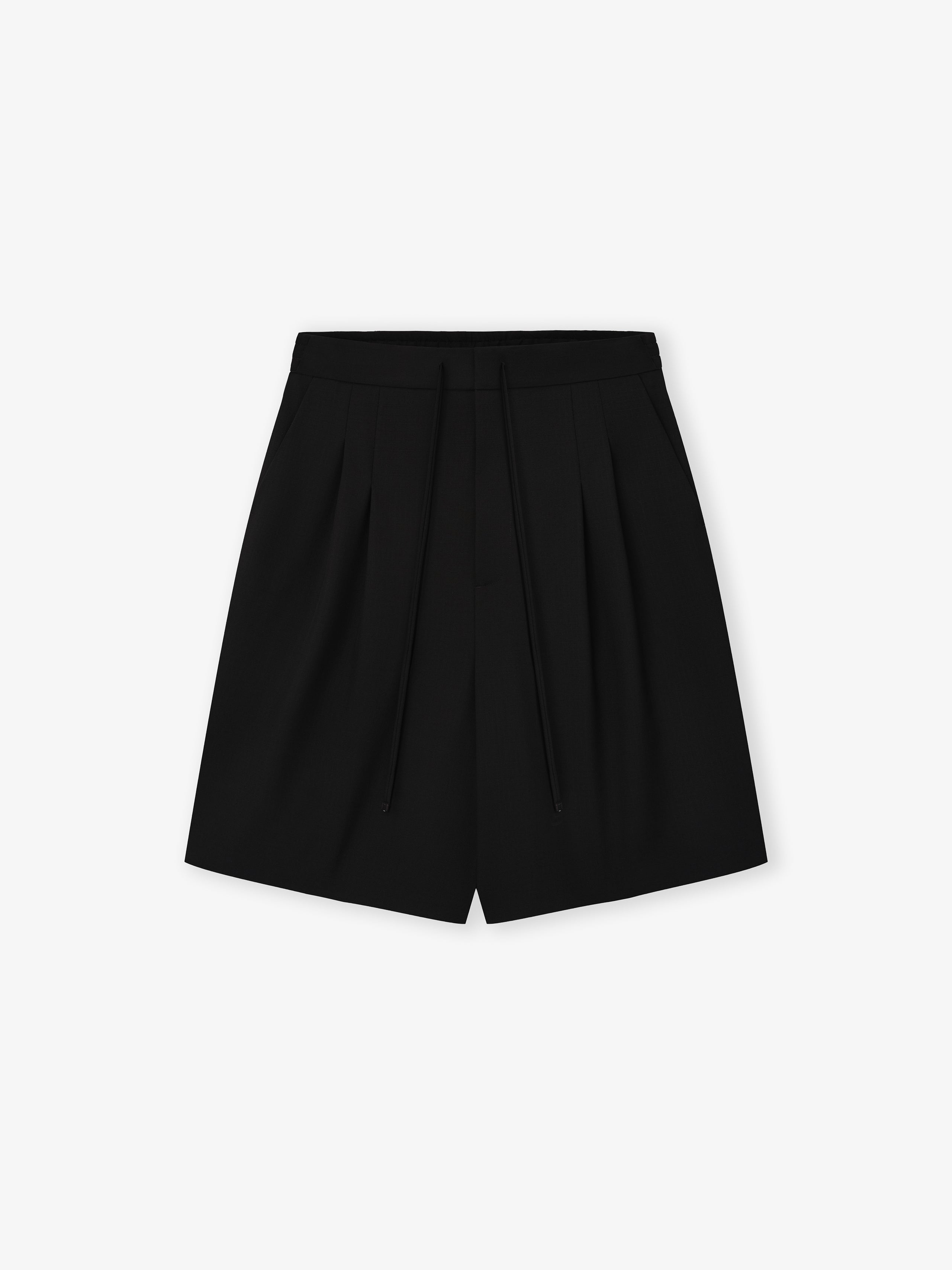 black knee-length baggy shorts in lightweight ripstop virgin wool with double pleat front and drawstring waist