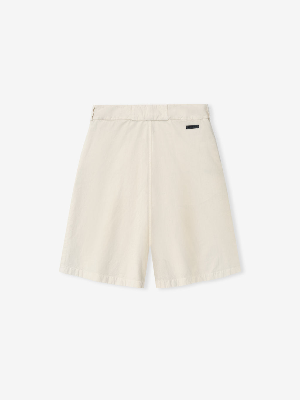 off-white garment-dyed heavy cotton poplin baggy casual shorts with back pockets and waistband belt loops on white background