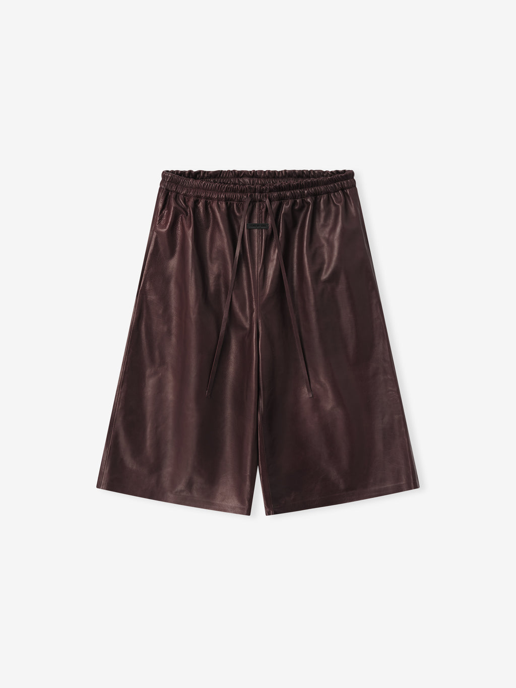 baggy knee-length women’s shorts in deep burgundy full-grain calfskin with elastic waistband and drawstring closure