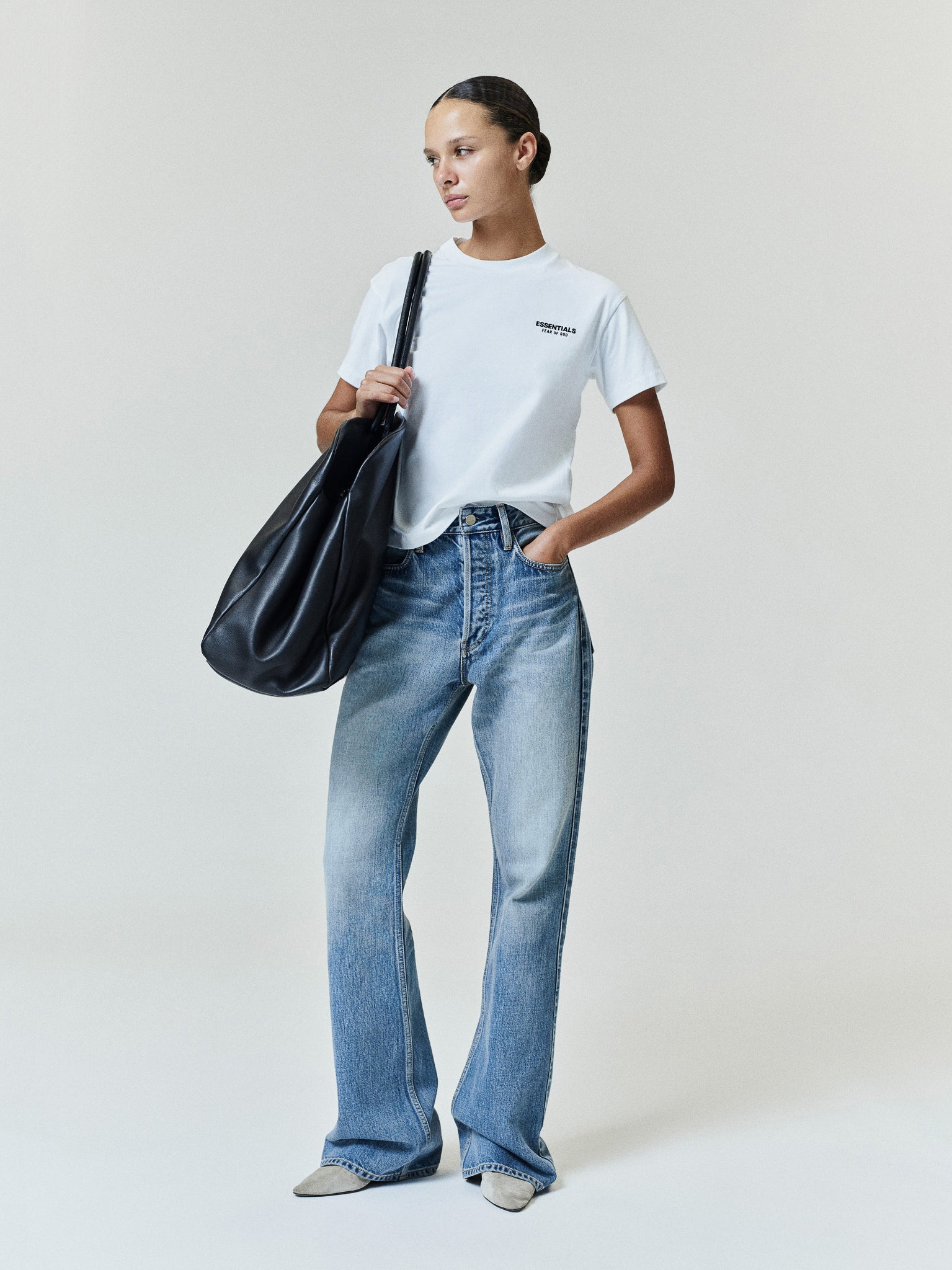 Womens Essentials FW26 Classic Short Sleeve Tee