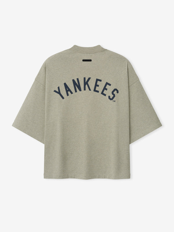 Yankees Merch Tee view 2