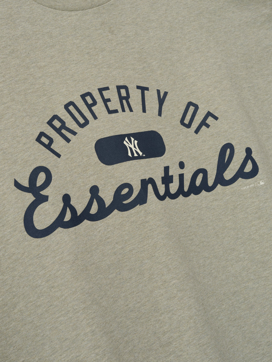 Yankees Merch Tee Seal Heather / XS view 3
