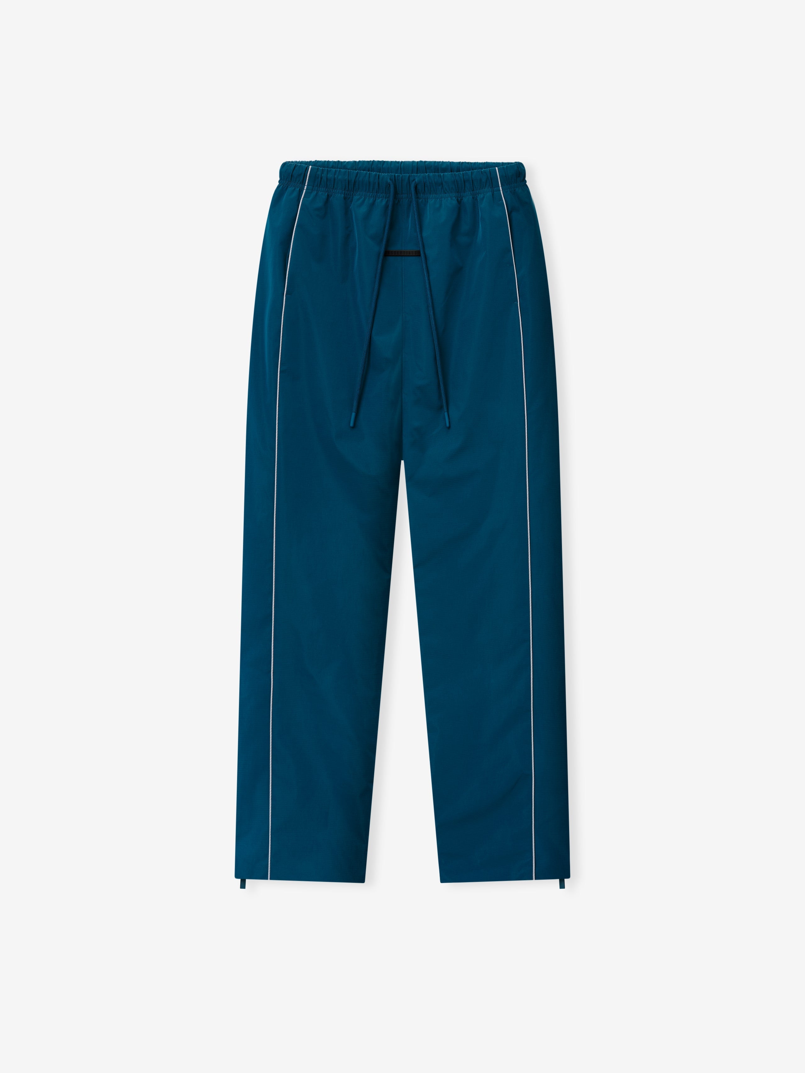 Fear of God ESSENTIALS - New Releases