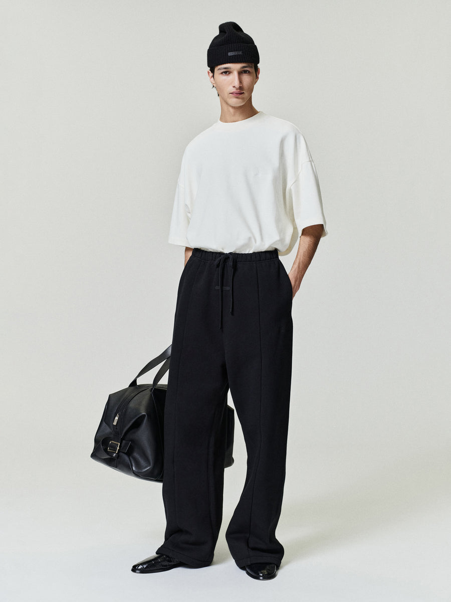 Signature Lounge Sweatpant Black / XS view 4