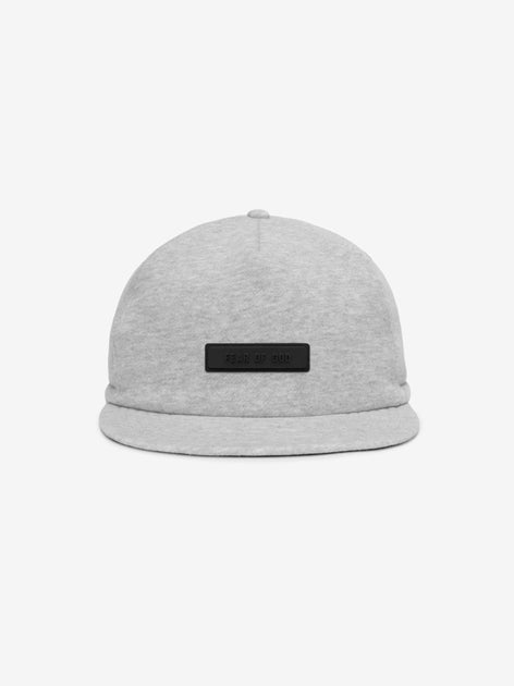 ESSENTIALS Baseball Cap in Light Heather Grey | Fear of God