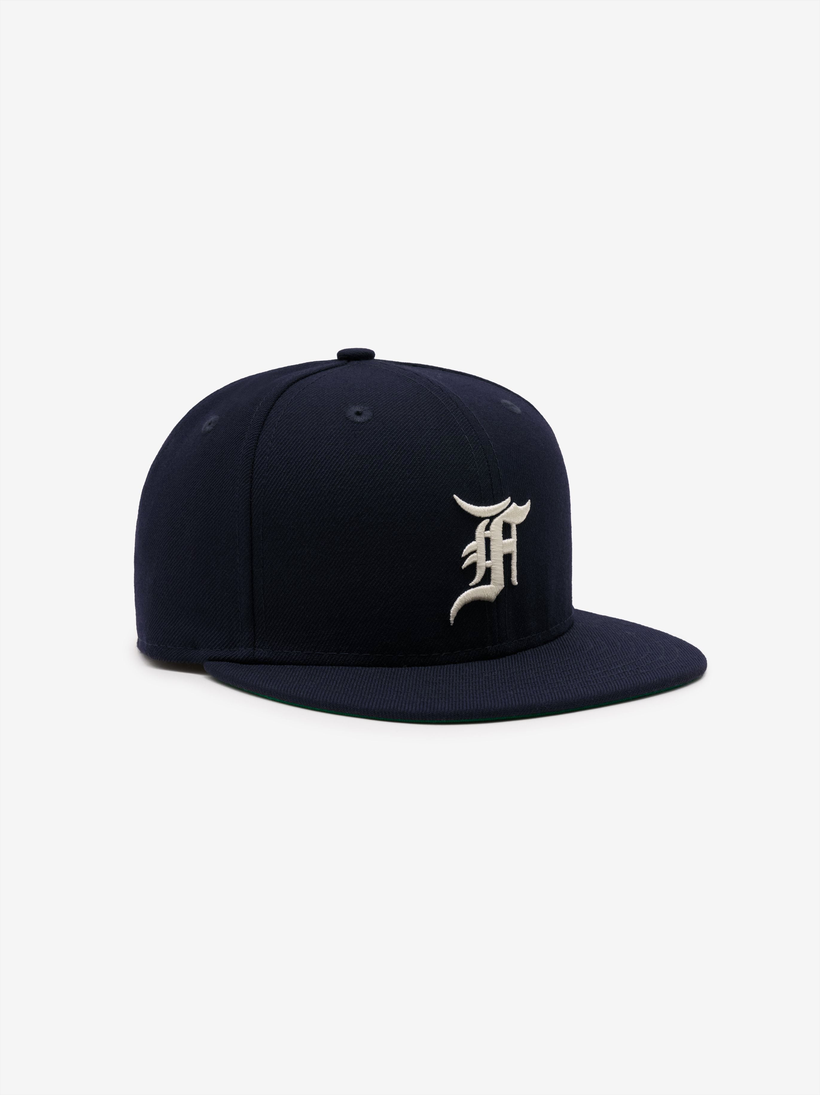 Essential 59Fifty Fitted Cap in Navy | Fear of God