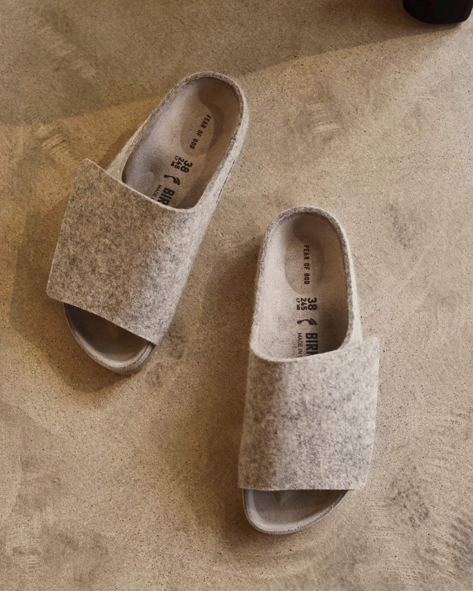 BIRKENSTOCK Fear of God Los Feliz Felt in Cement Melange | Fear of God