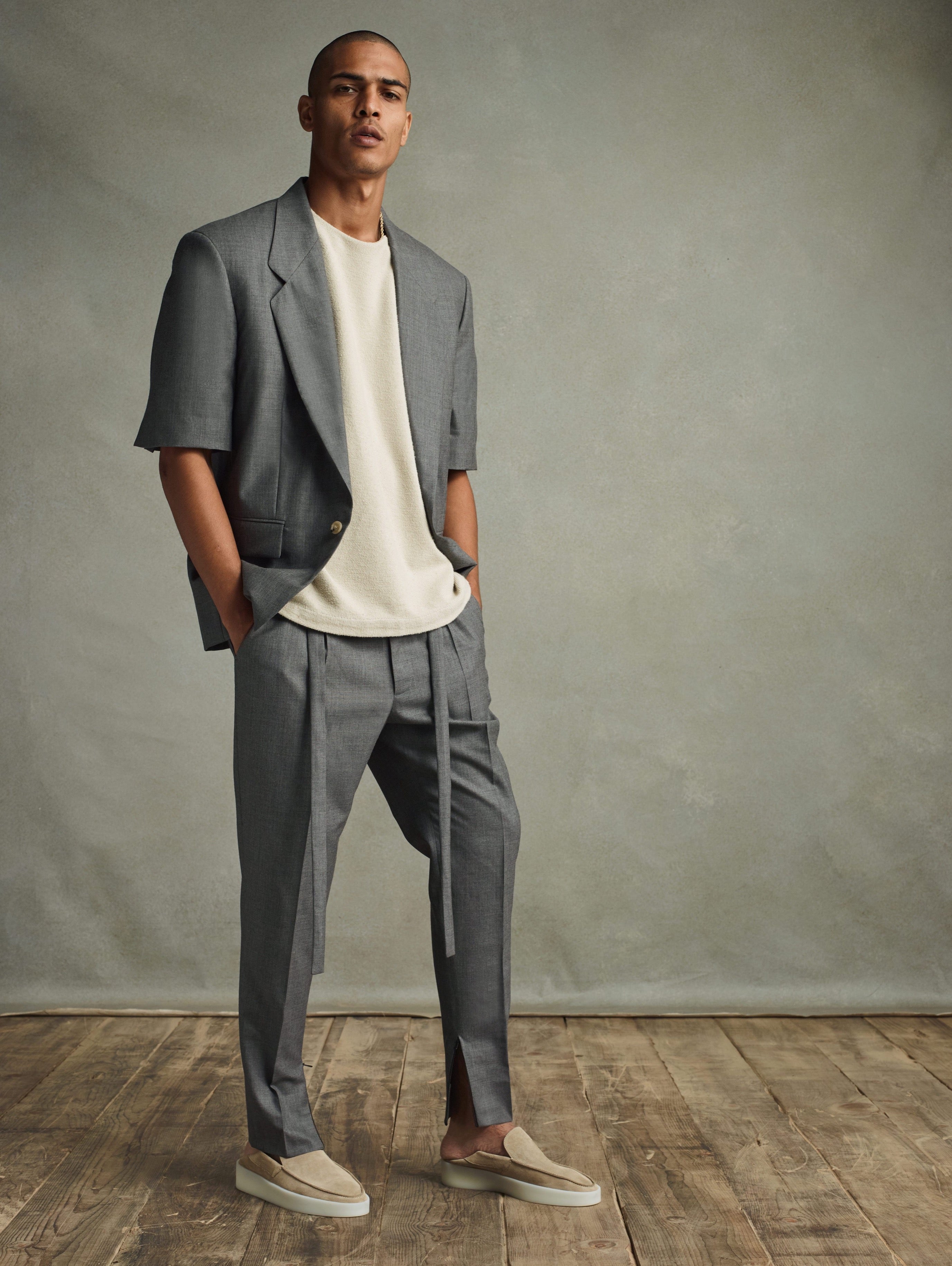 SEVENTH COLLECTION Slim Trouser in Grey